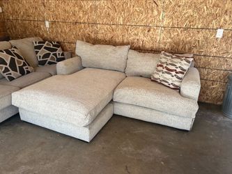 Sectional couch chaise $195