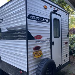 Rv 2021 Trailer 18ft