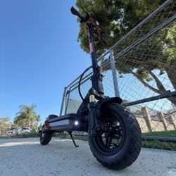 Electric scooter