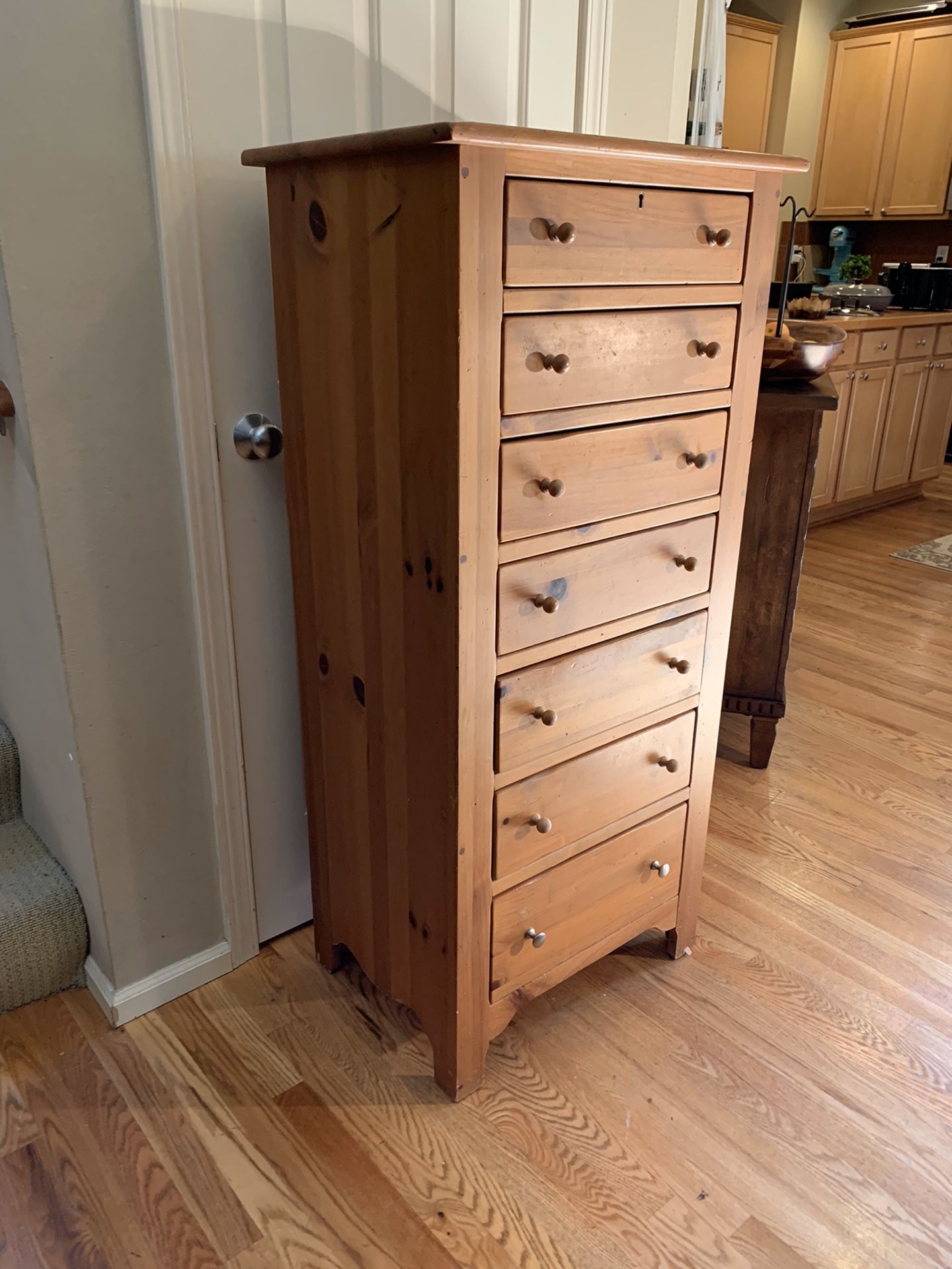 Tall Skinny Dresser Lingerie Chest for Sale in Redmond, WA OfferUp