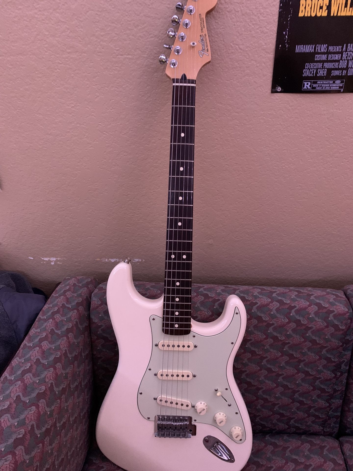 MIM Fender Stratocaster 