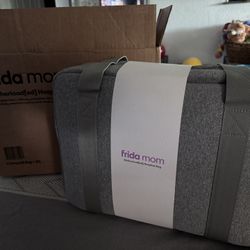 Frida Mom 30pc Pre-Packed Hospital & Diaper Bag Essentials Gift Set, Includes Labor, Postpartum, & Newborn Grooming Kit in One, Easy to Organize with 