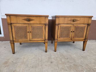 MCM Henredon Nightstands / Directoire Caned door
