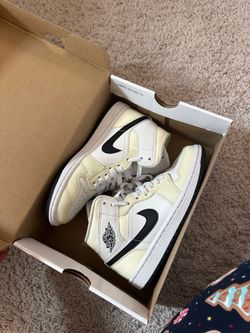 WMNS AIR JORDAN 1