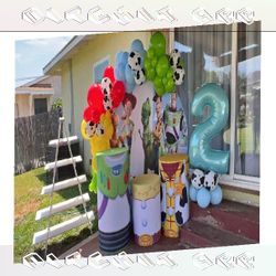 Charm Events with Creative Birthday Balloon Art current carry