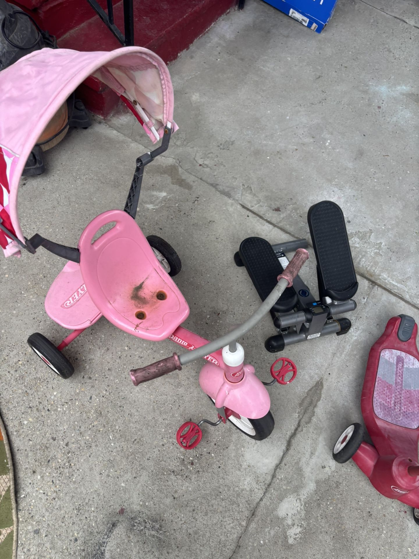 Radio Flyer Kids’ Tricycle – Perfect First Ride!