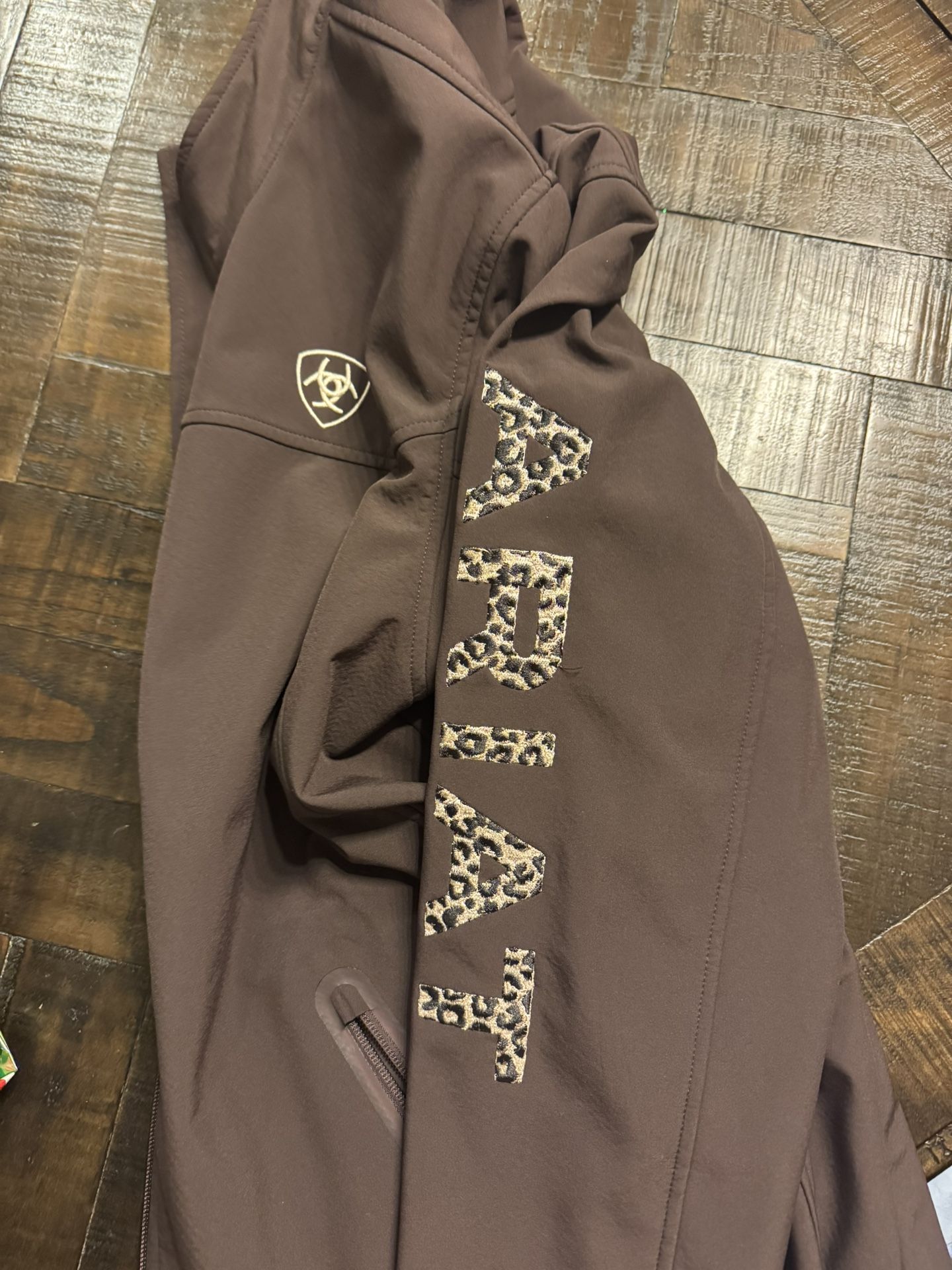 Ariat Soft Brown Jacket XXL / Ariat Denim Shirt XL