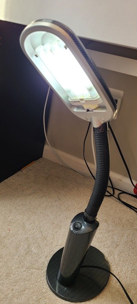 desk lamp