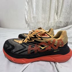 Hoka One One Tecton X2 size 11