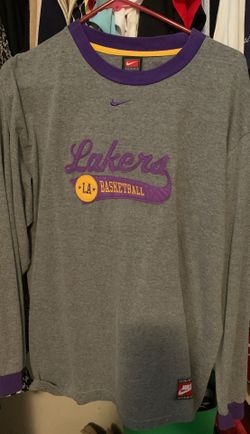Medium long sleeve Lakers shirt