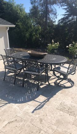 GenSun Outdoor Table & Chairs
