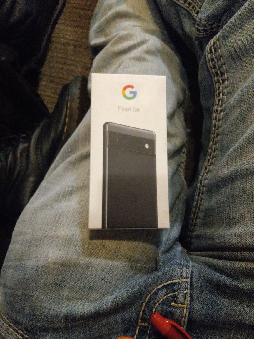 SEALED BRAND NEW GOOGLE PIXEL 6a $300