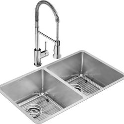 Kitchen Sink-Elkay EFRU30169RTWC Crosstown 16 Gauge