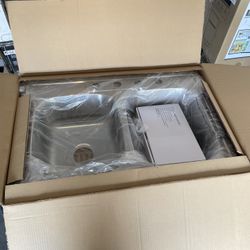 Glacier Bay 33 In. Drop-In 50/50 Double Bowl All in One 20 Gauge Stainless Steel Kitchen Sink