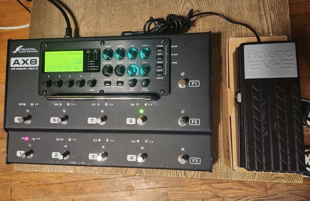 Fractal Audio AX8 & Roland EV-5