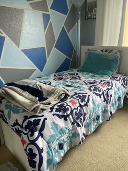 Ikea Malm Twin Size Bed + Mattress