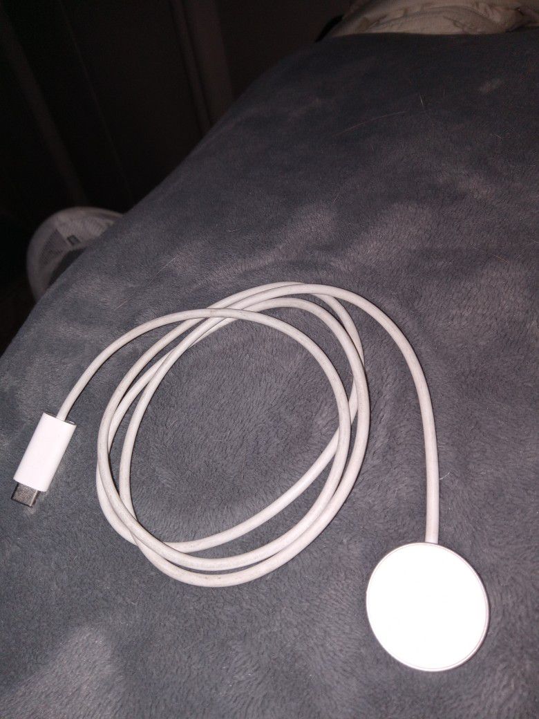 Apple Watch Lighting Fast Charger 44mm Like New