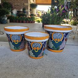 Talavera Yellow Rim Set Of 3 Vases. Clay Pots, Planters,Plants, Pottery. $75 cada set de 3