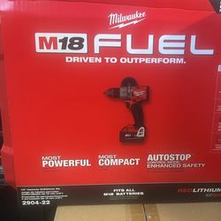 2904-22 1/2 Hammer Drill /driver Kit 
