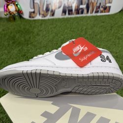 Nike Supreme 