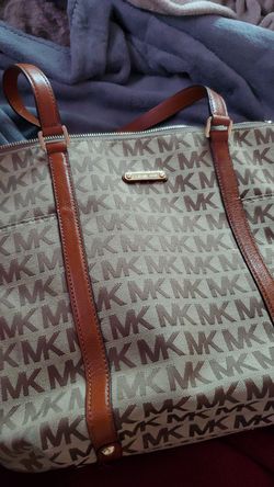 Mint condition Michael Kors bag