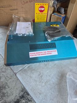 New AKDY 24 in. 58 CFM Convertible Under Cabinet Range Hood Brushed Stainless Steel with 2 Carbon Filters Push Button. Retails around $150 with Taxes!