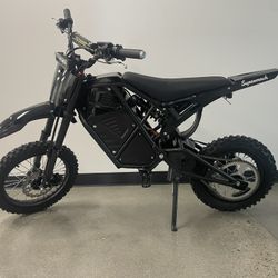 New RXT 3000W  48V 21AMP Kids Dirt Bike Electric 45 Miles  35 MPH 
