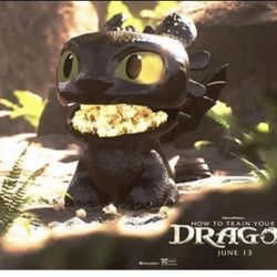 Toothless Regal Exclusive Popcorn Bucket – HTTYD Collectible BRAND NEW