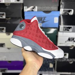 Size 8.5M - Jordan 13 “Red Flint”