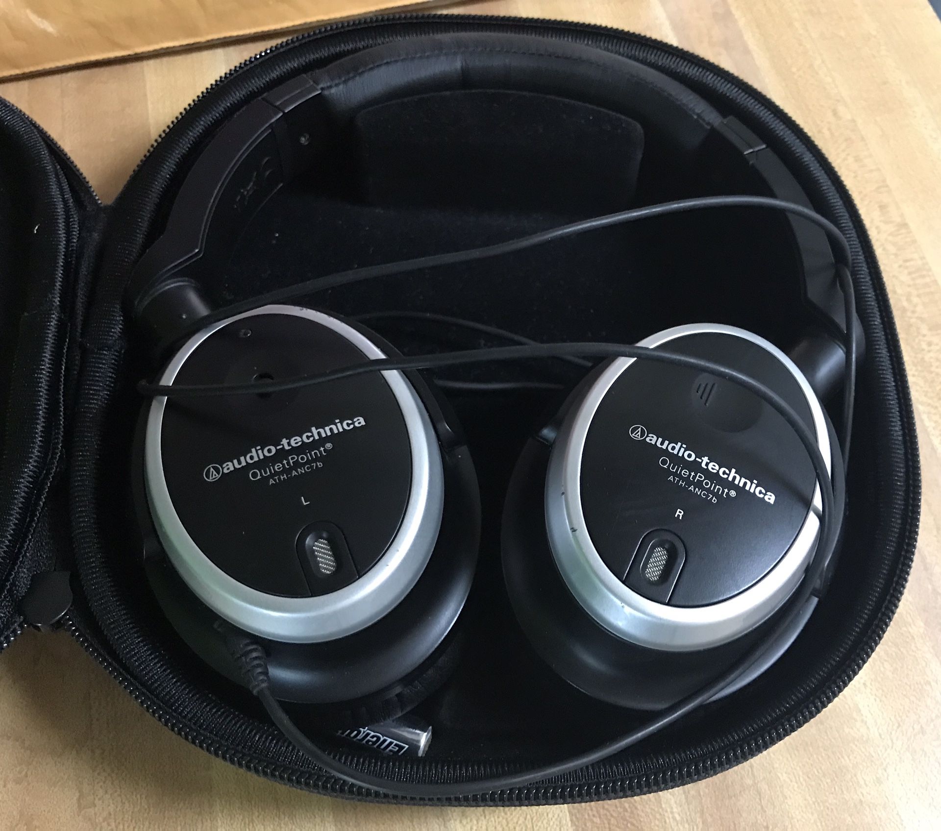 AudioTechnica QuietPoint ATHANC7B Headband Headphones W/ Case