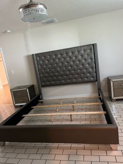 King size bedroom set