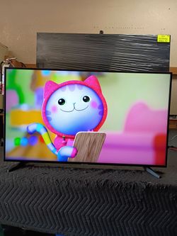 43 inch Samsung smart 4k ultra HD beautiful tv comes with remote control shows great quality clear picture works perfect guaranteed