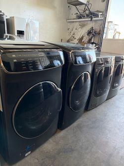 Samsung Set Of Washer and Dryer