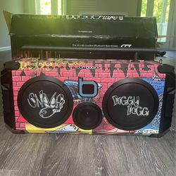 Limited Edition Doggystyle Bumpboxx Flare 8 Bluetooth Boombox