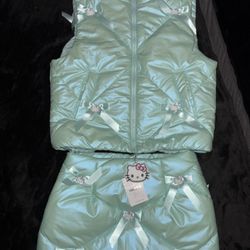 NEW WITH TAG Hello Kitty x Forever 21 Puffer Vest  & SKIRT Aqua 