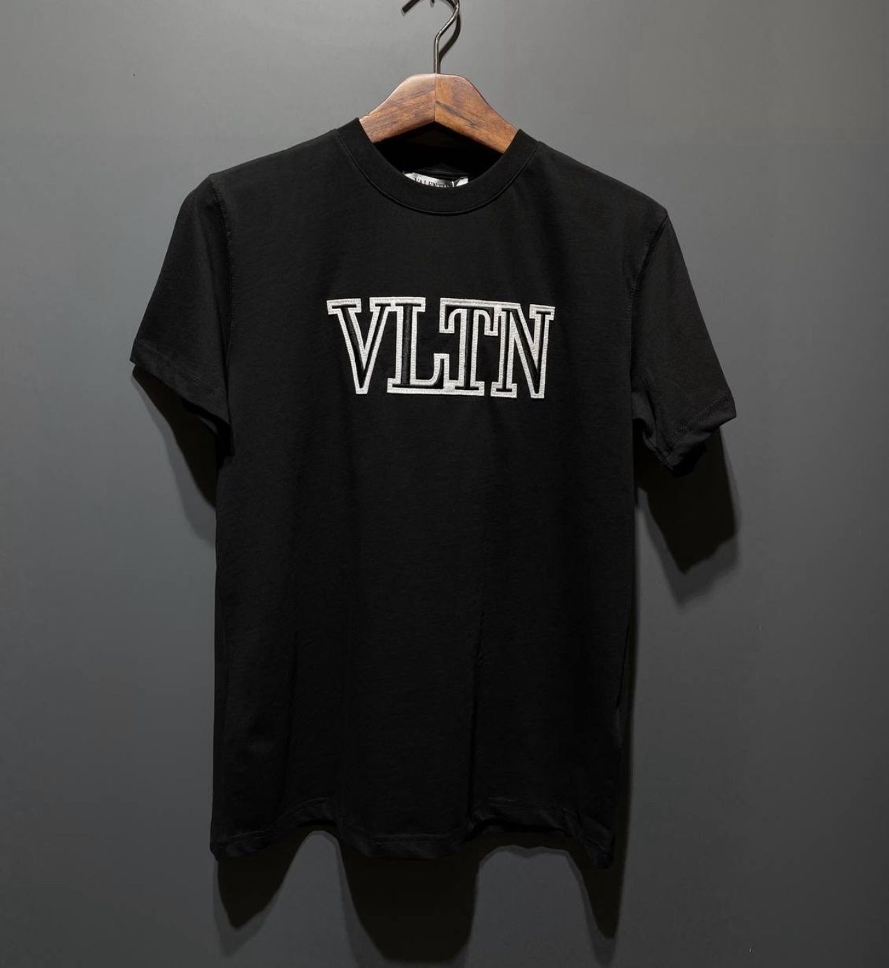 VALENTINO T SHIRT