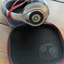 Beats Executive Noise Cancelling Head Phones