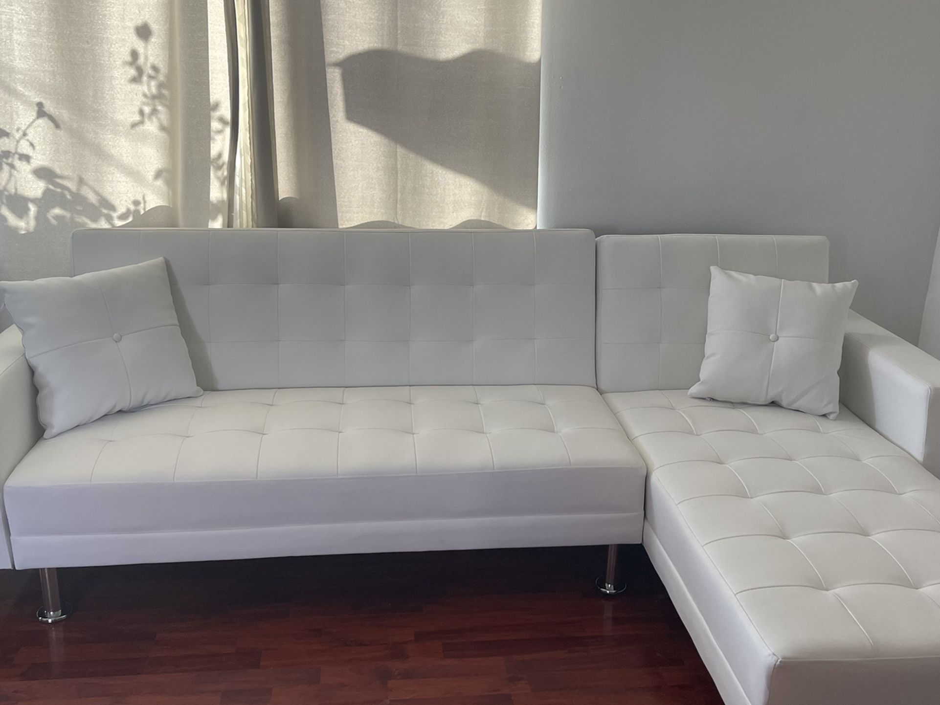 Sofa White