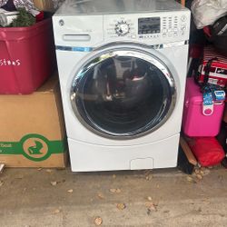 GE Washer Big Tub With Steam Cycle 