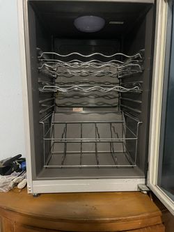 Haier 20in Stainless Steal With A Glass Door