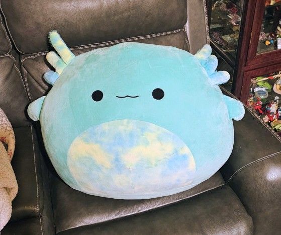 XXL Axolotl Squishmallow