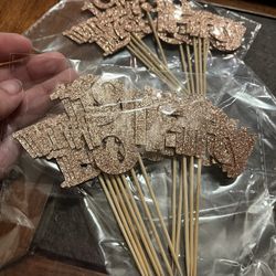 48 Cupcake Toppers “50”