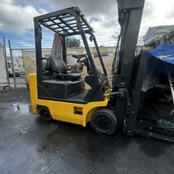 Komatsu Forklift For Sale 