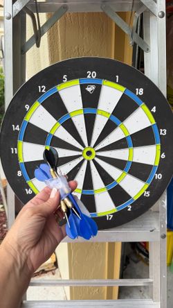 Darts toy