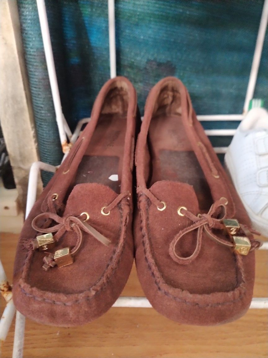 Women's Shoes And Slippers