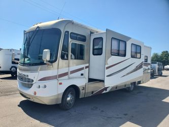 2006 Coachmen Aurora 3180DS Class A $24,944 As-Is