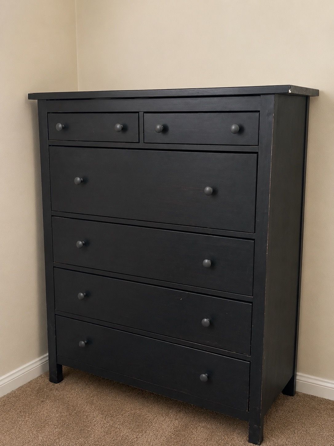 Black 6-Drawer Dresser / Chest – Good Condition