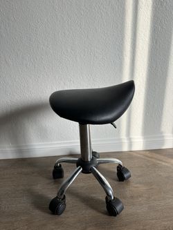 Saddle Stool