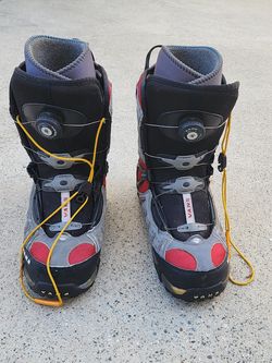 Vans snowboarding boots size 11