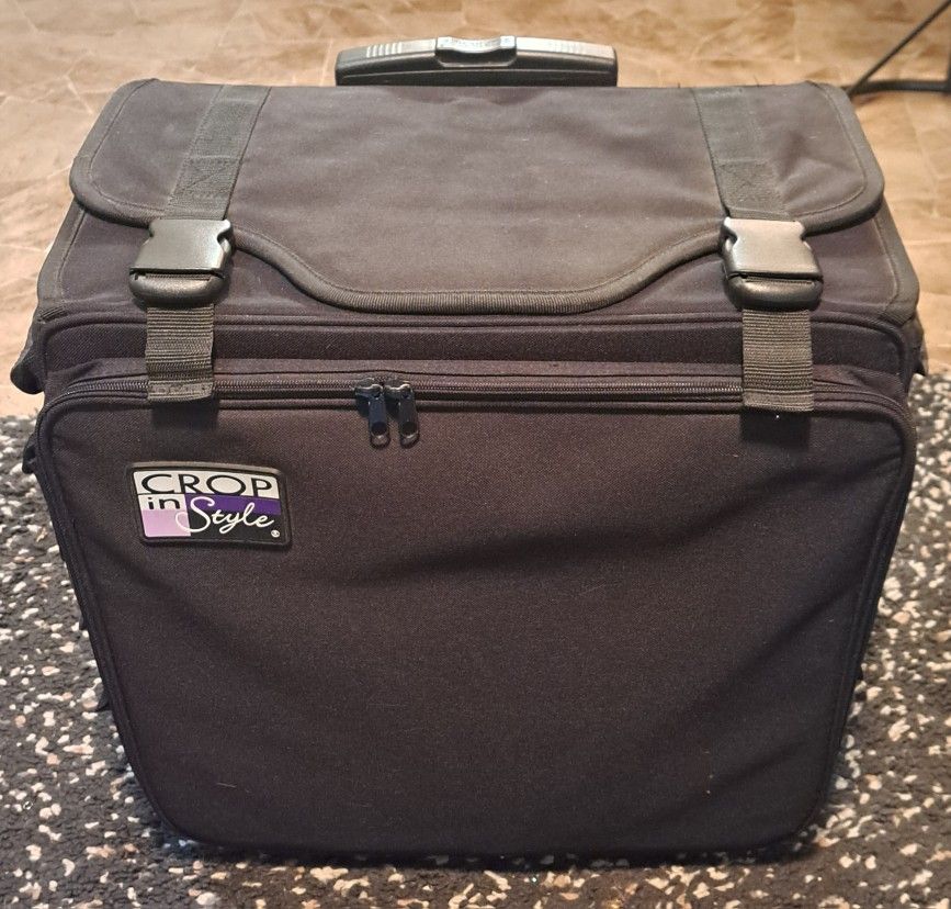 Crop In Style Rolling Tote